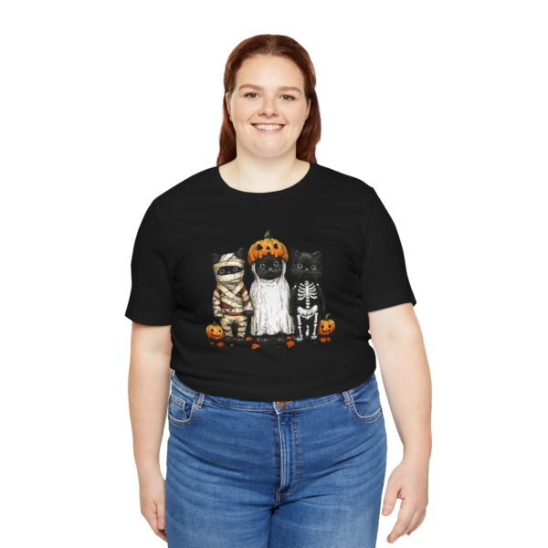 Camiseta “Gatos Halloween” – Momia, fantasma y esqueleto - Imagen 5