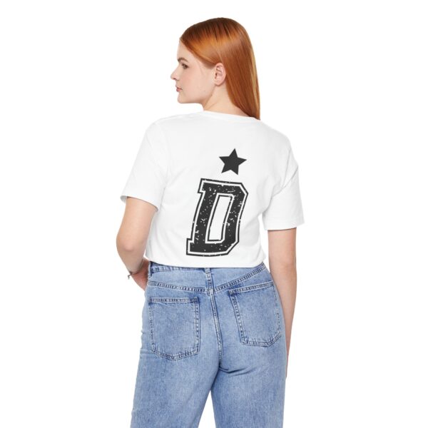 Camiseta con inicial en la espalda - Imagen 2