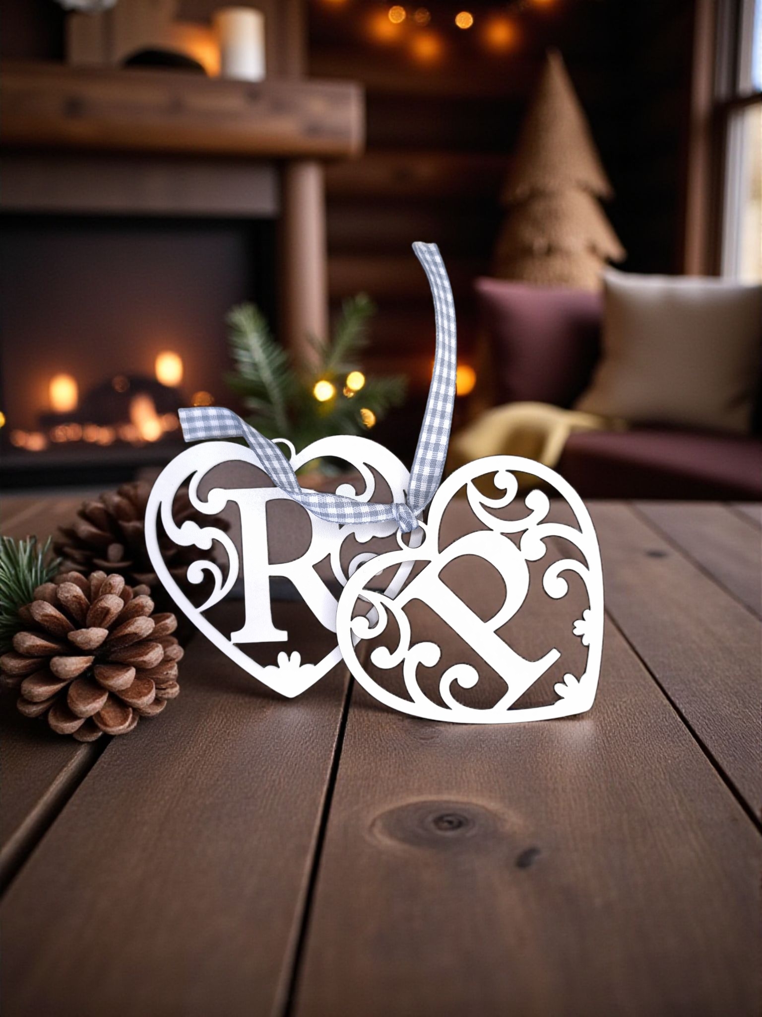 Adorno corazón con inicial para árbol de Navidad