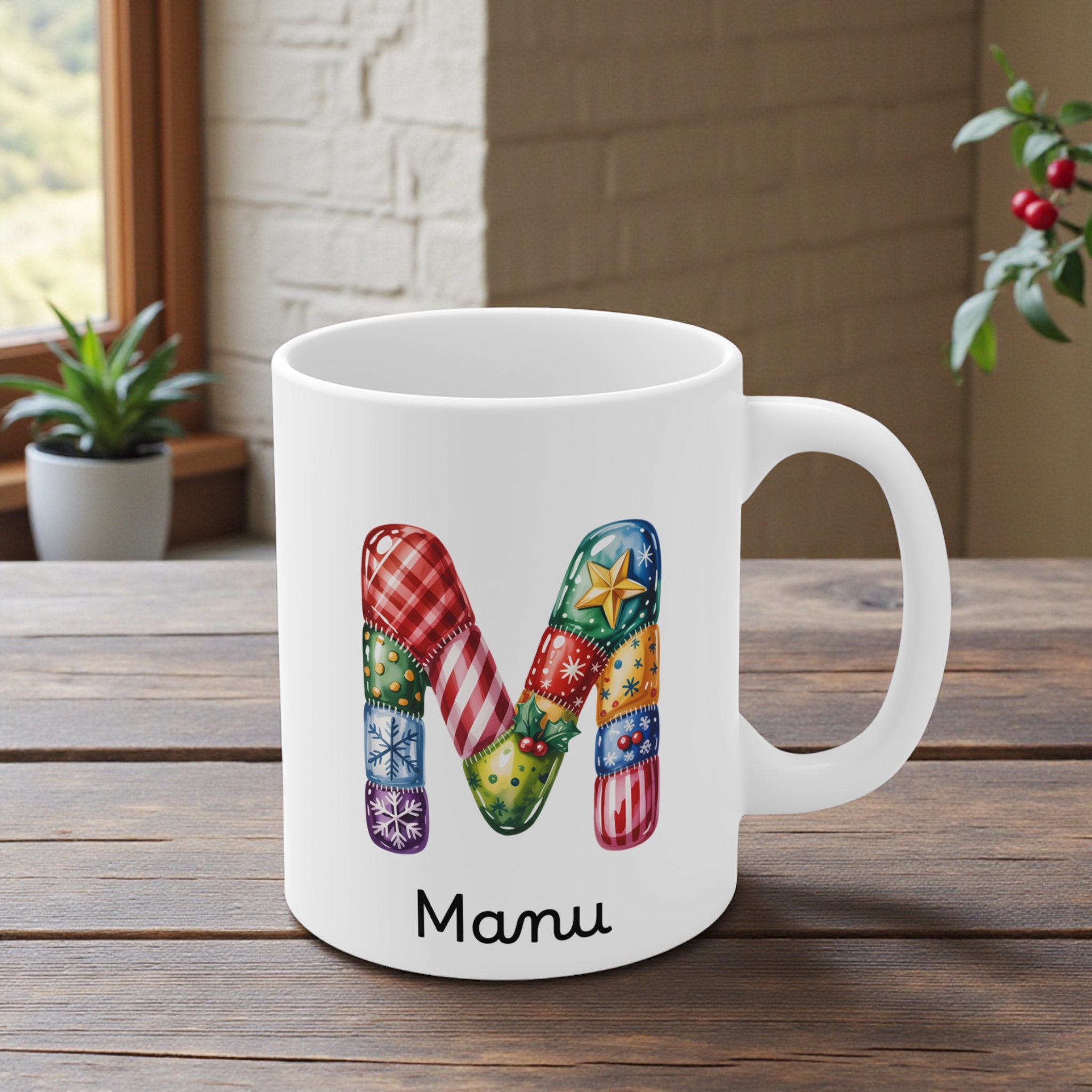 Taza navideña personalizada con inicial y nombre